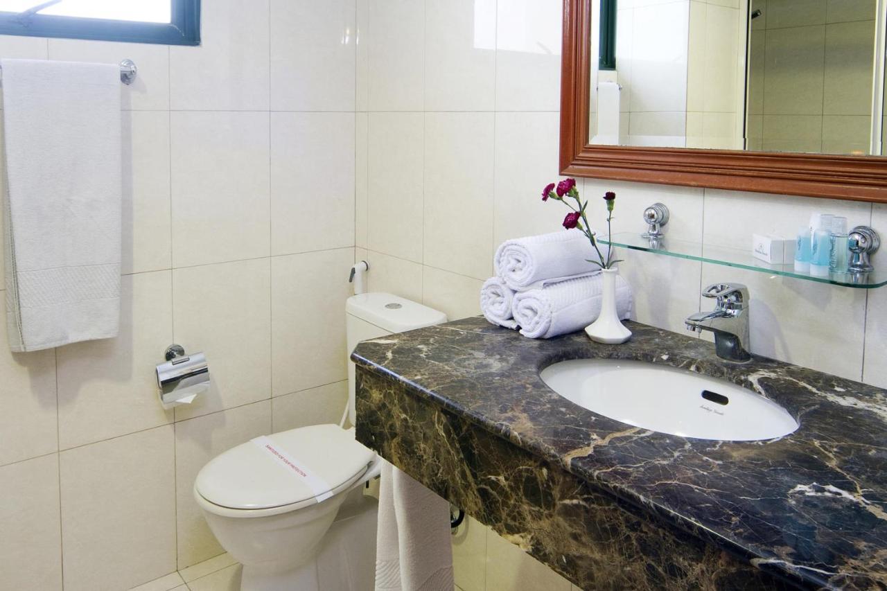 Mookai Hotel Male Zewnętrze zdjęcie