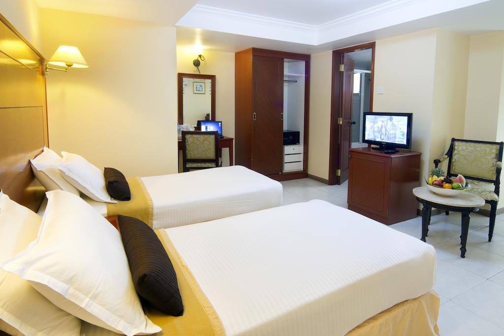 Mookai Hotel Male Zewnętrze zdjęcie